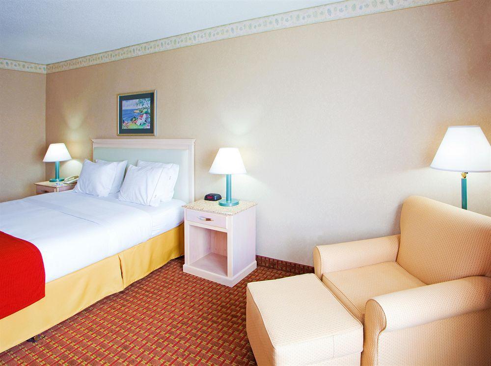 Best Western Plus Pocomoke City Exterior photo