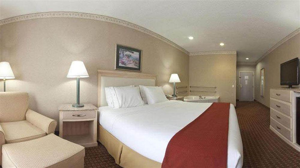 Best Western Plus Pocomoke City Exterior photo