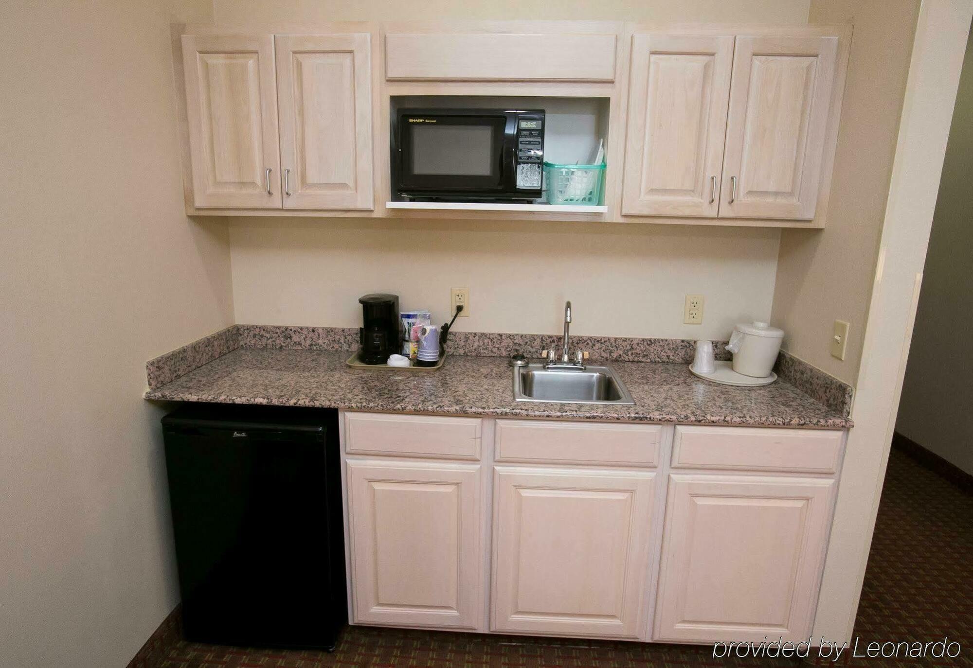 Best Western Plus Pocomoke City Exterior photo